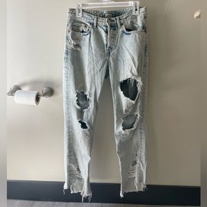 *AVAIL TIL 9/15* &DENIM by H&M destroyed light wash boyfriend jeans, size 26